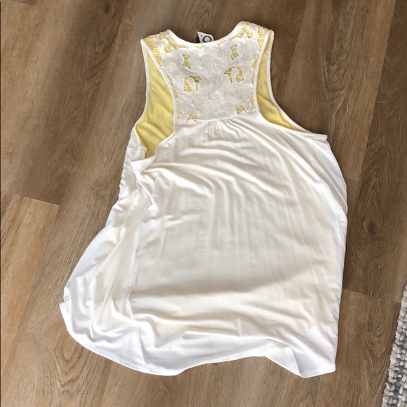 Anthropologie flowy tank top- akemi+kin - Picture 2 of 2